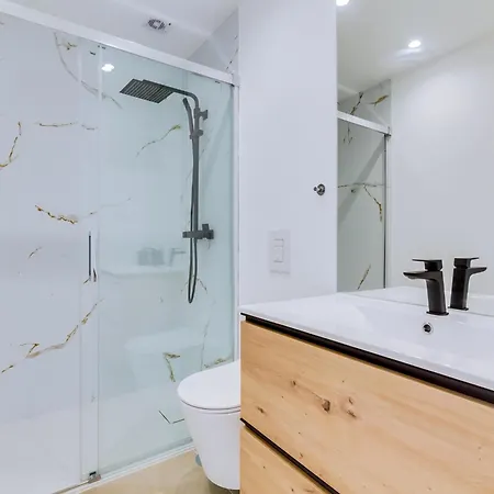 Apartment T2 Moderno E Renovado A 500m Da De